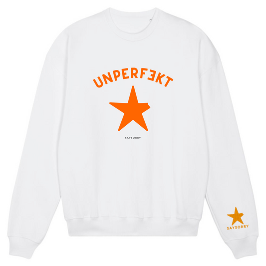 Organic Oversize Sweater »unperfekt Stern« vorne bedruckt und am Ärmel bestickt