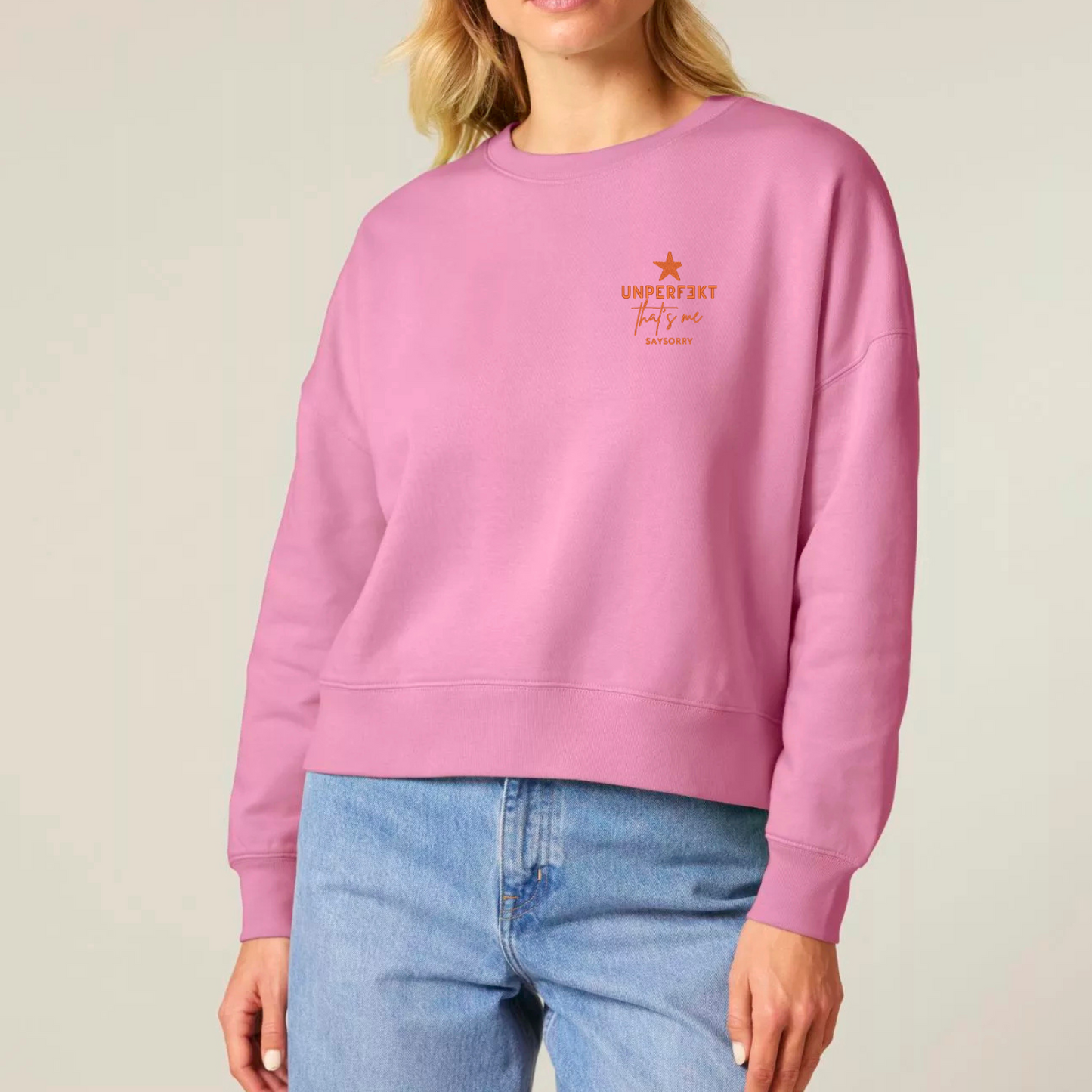 Damen Figurschmeichler Sweater »Unperfekt That’s me« hochwertig bestickt in Red Pepper Orange