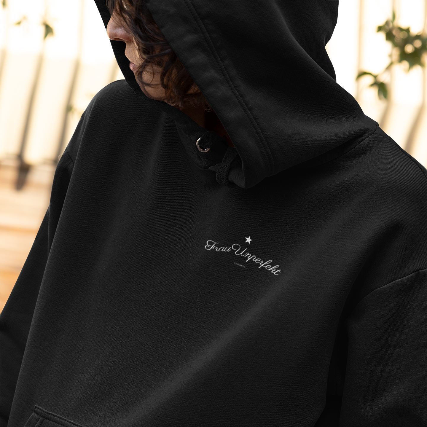 100% Organic unisex Hoodie »Frau Unperfekt«