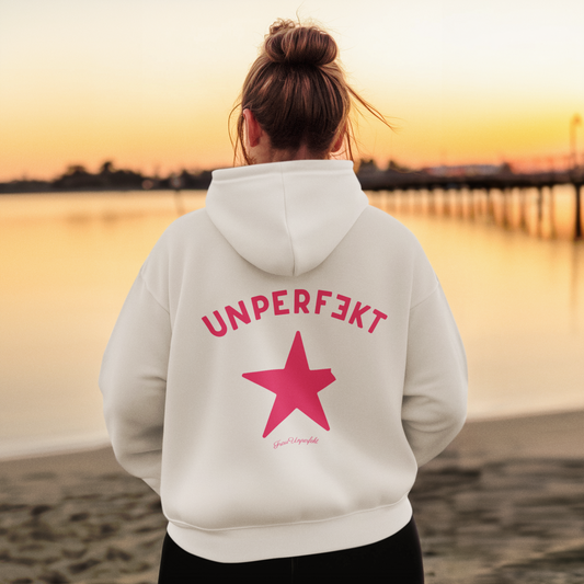 Pinktober 100% Organic Damen Hoodie »Frau Unperfekt und der abgebrochene Stern« vorne hochwertig bestickt, hinten bedruckt