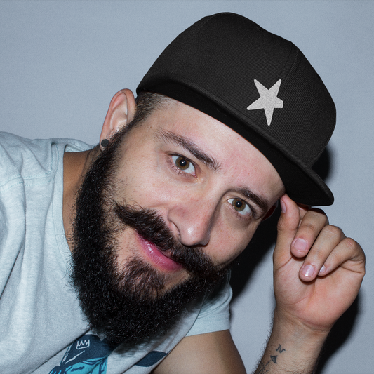 Classic Snapback Cap »The Broken Star« hochwertig bestickt